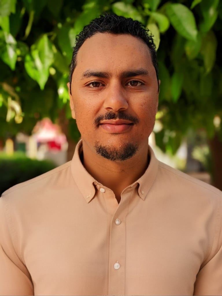 Prof Amine